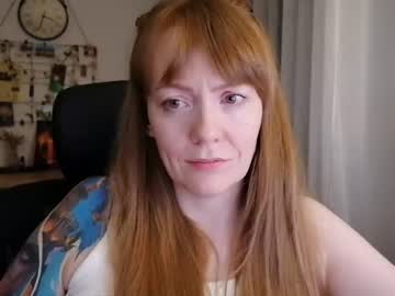 aurora_velvett_