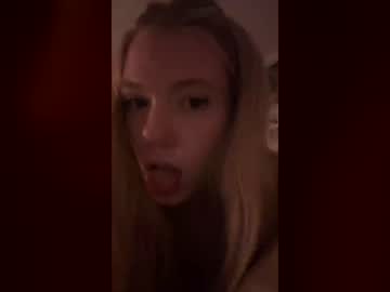 bellaluv140927