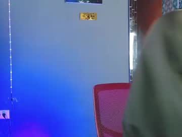 liiaam_lee_