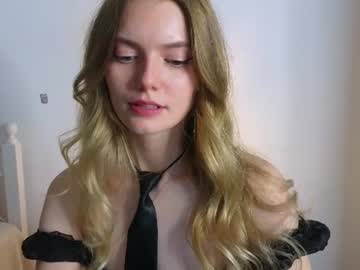 livia_hot