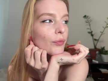 nura_foxx