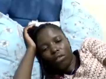 pretty_petite_ebony