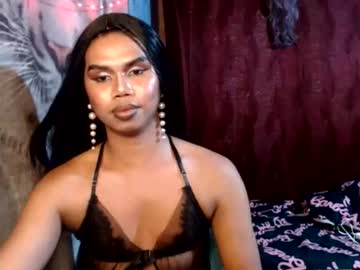 queenpinayebony_xx