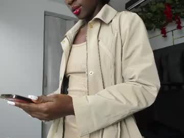 sara_naugty