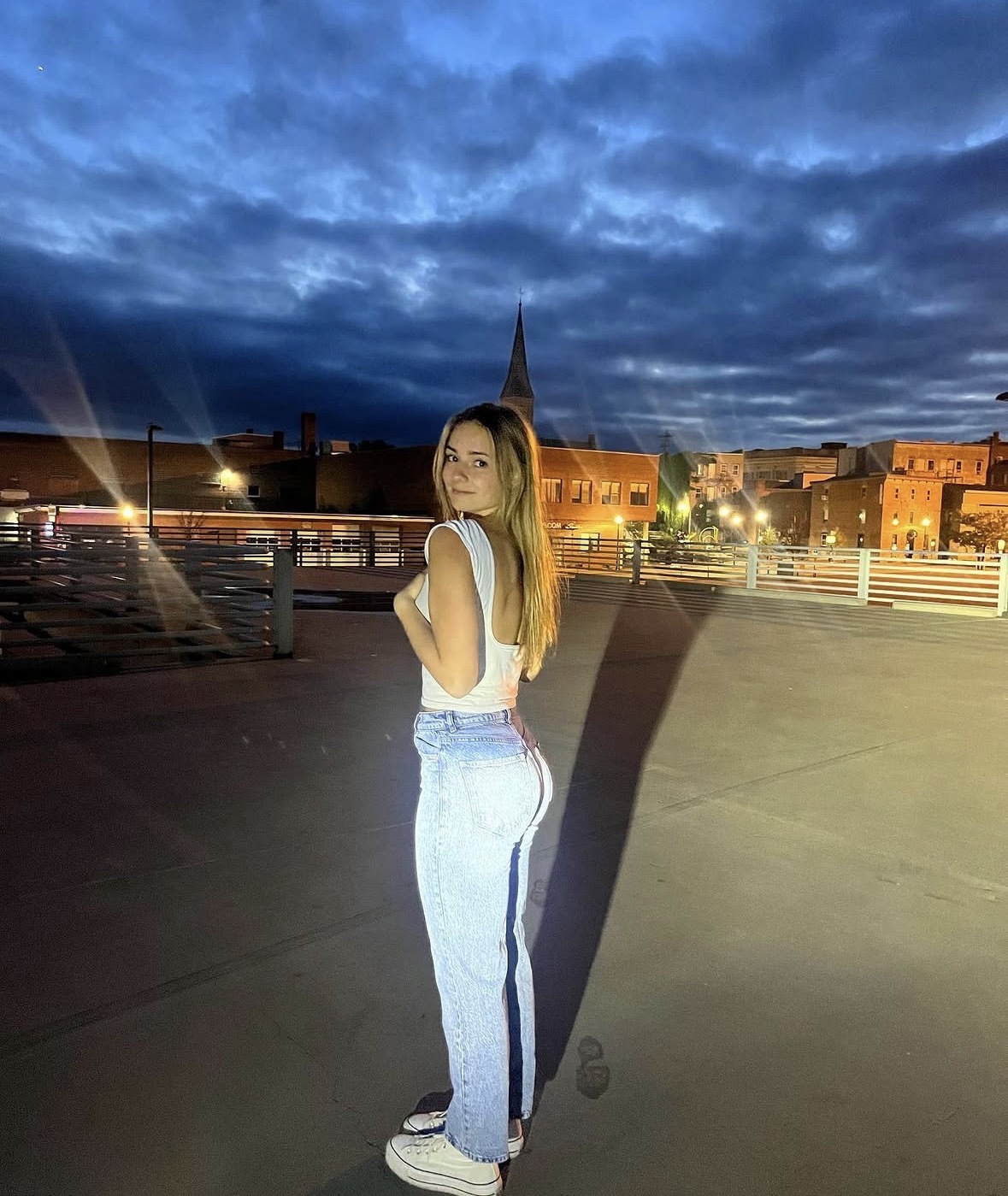 Blonde Bombshell Kaytlin — 23