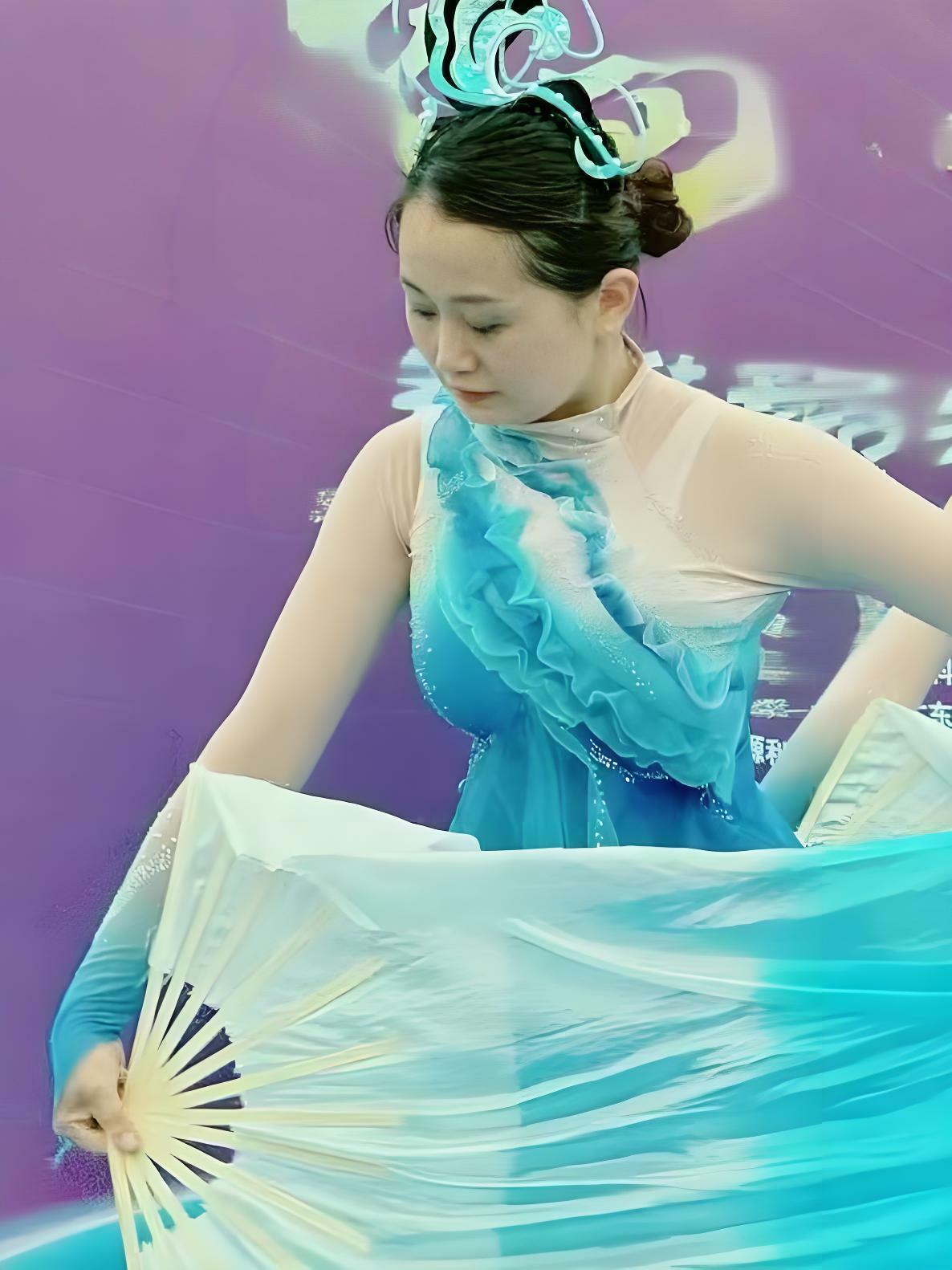 my friend, a Slutty Chinese dance teacher (Sep2025 — 20